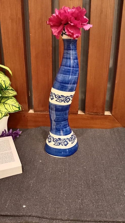 Caffeine Ceramic Handmade Glossy Blue and White Printed Flower Vase (1 Pc)