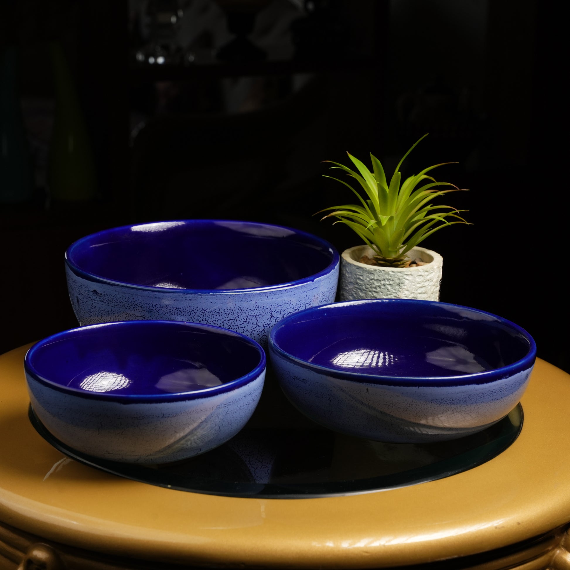 Caffeine Ceramic Handmade Blue Crackle Serving Bowl (Set of 3) - Caffeine Premium Stoneware